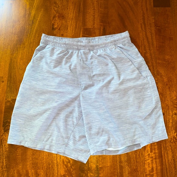 lululemon athletica Other - Lululemon Mens 7” Pacebreaker Shorts Linerless (Gray)